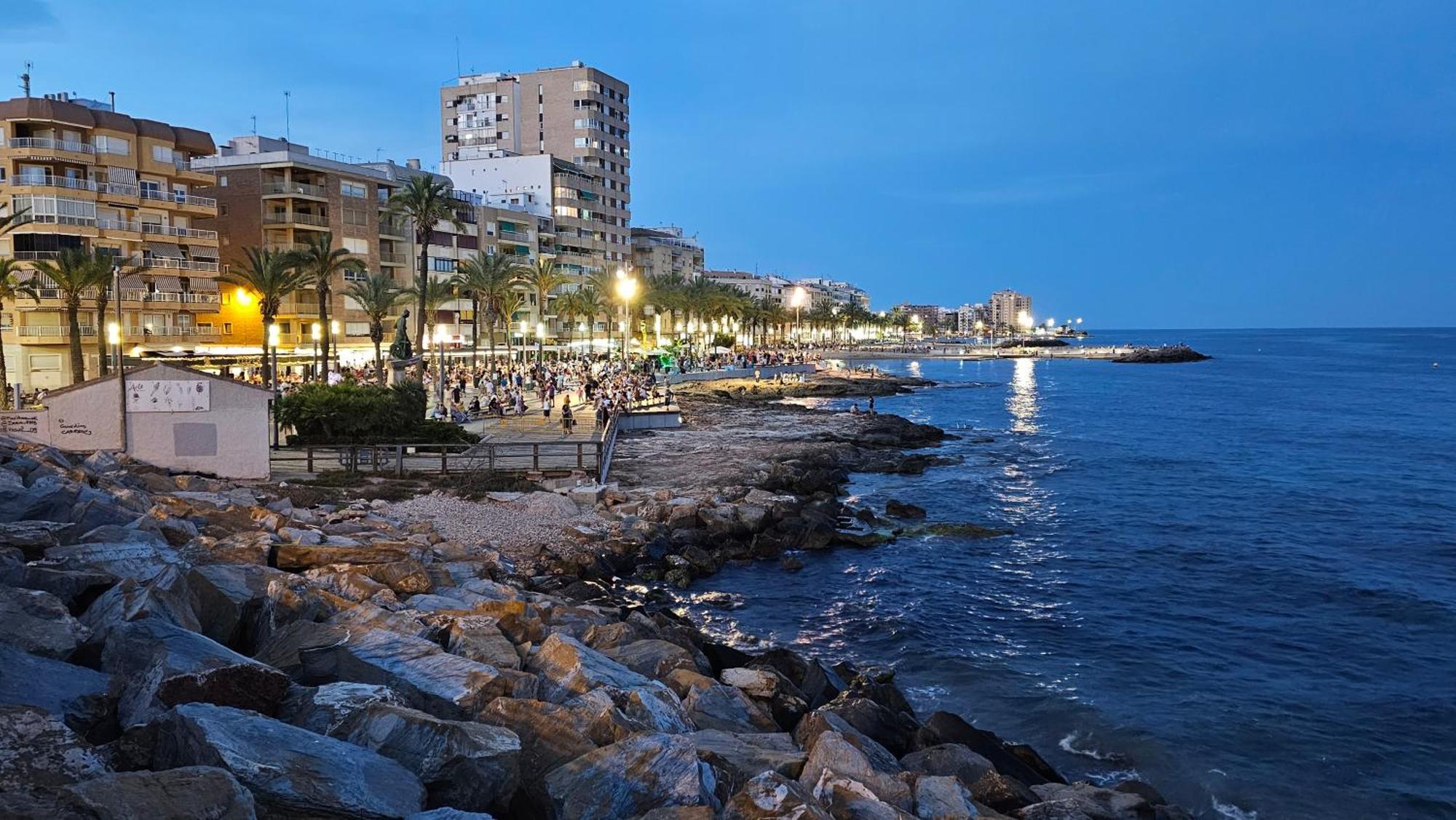 Rodas Apartment Τορεβιέχα Εξωτερικό φωτογραφία